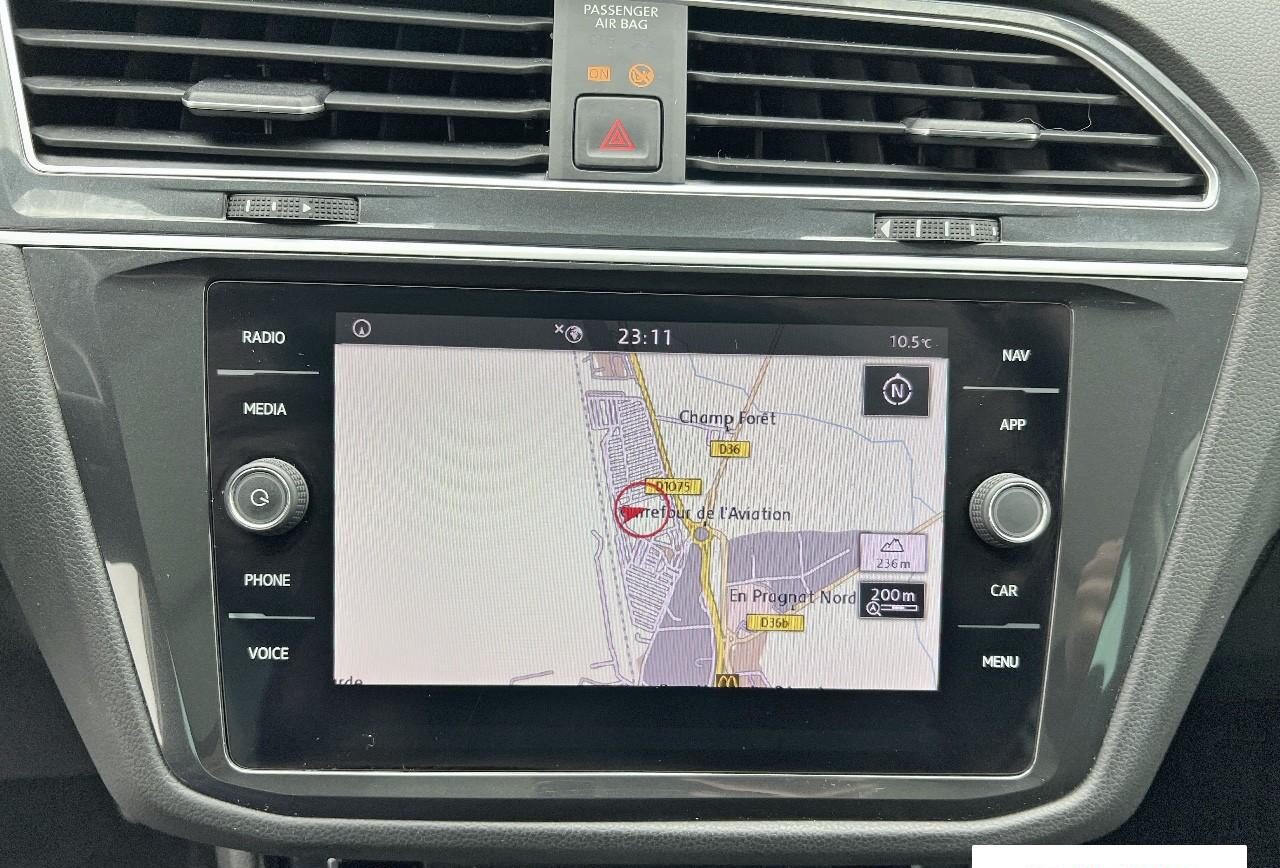 Volkswagen Tiguan – Image 13