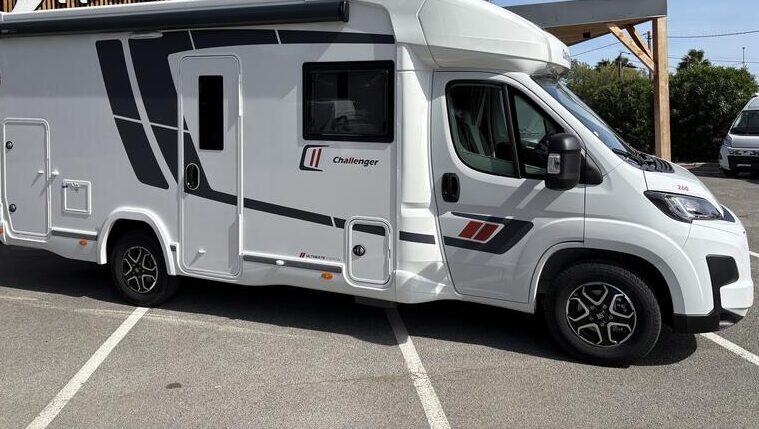 camping-car CHALLENGER 260 ultimat NEUF