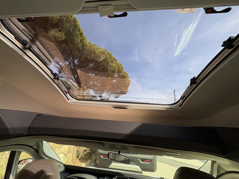 camping-car CHALLENGER 260 ultimat NEUF – Image 13