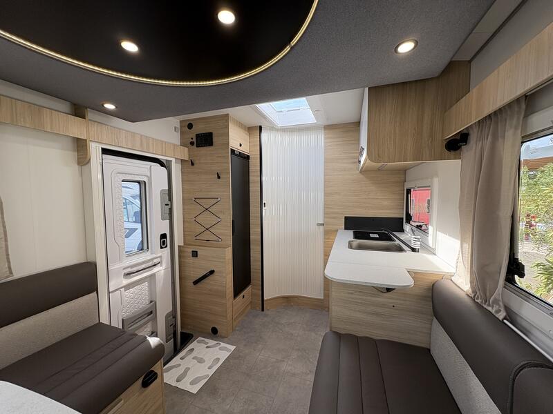 camping-car CHALLENGER 260 ultimat NEUF – Image 4