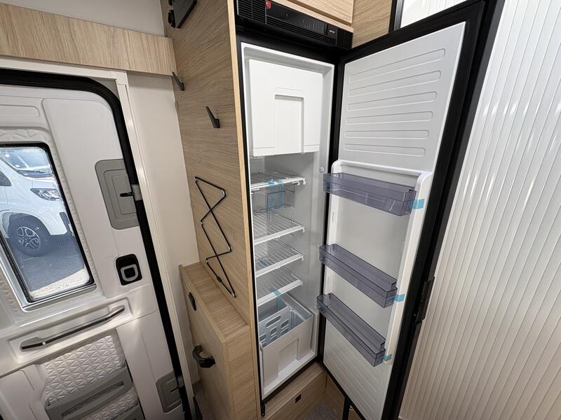 camping-car CHALLENGER 260 ultimat NEUF – Image 7